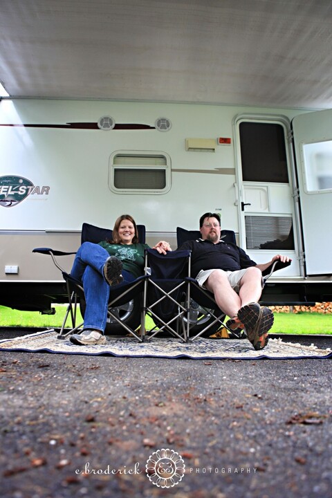 Check out this set up: adjoining lawn chairs (with cupholders) and an oriental rug?! When it comes to camping in style, these two don't fool around!