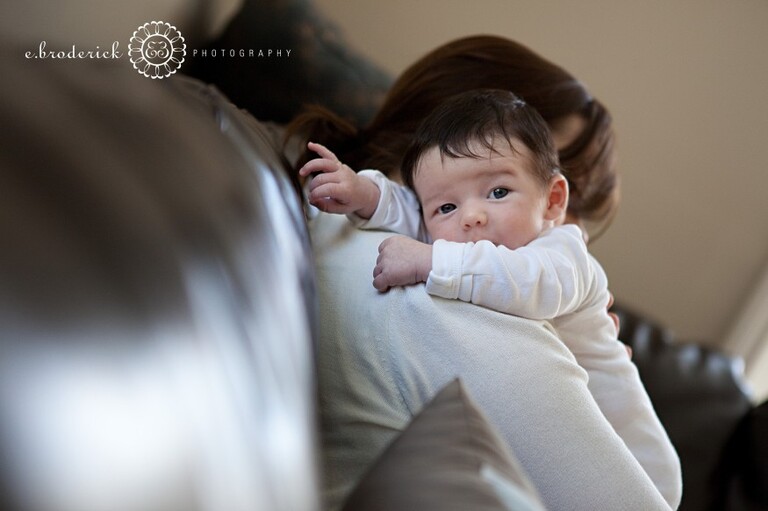 I think he's trying to wave at me!