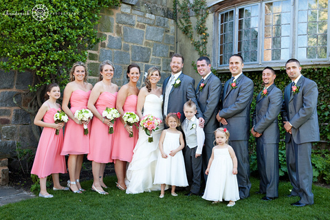 Don't they look so great? Love the colors of the suits and dresses. And this little garden-mansion-nook was perfect!